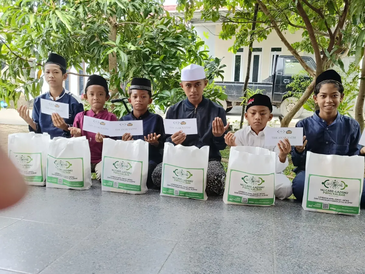 LAZISNU Kalbar: Menyemai Kebahagiaan Anak Yatim melalui Santunan THR