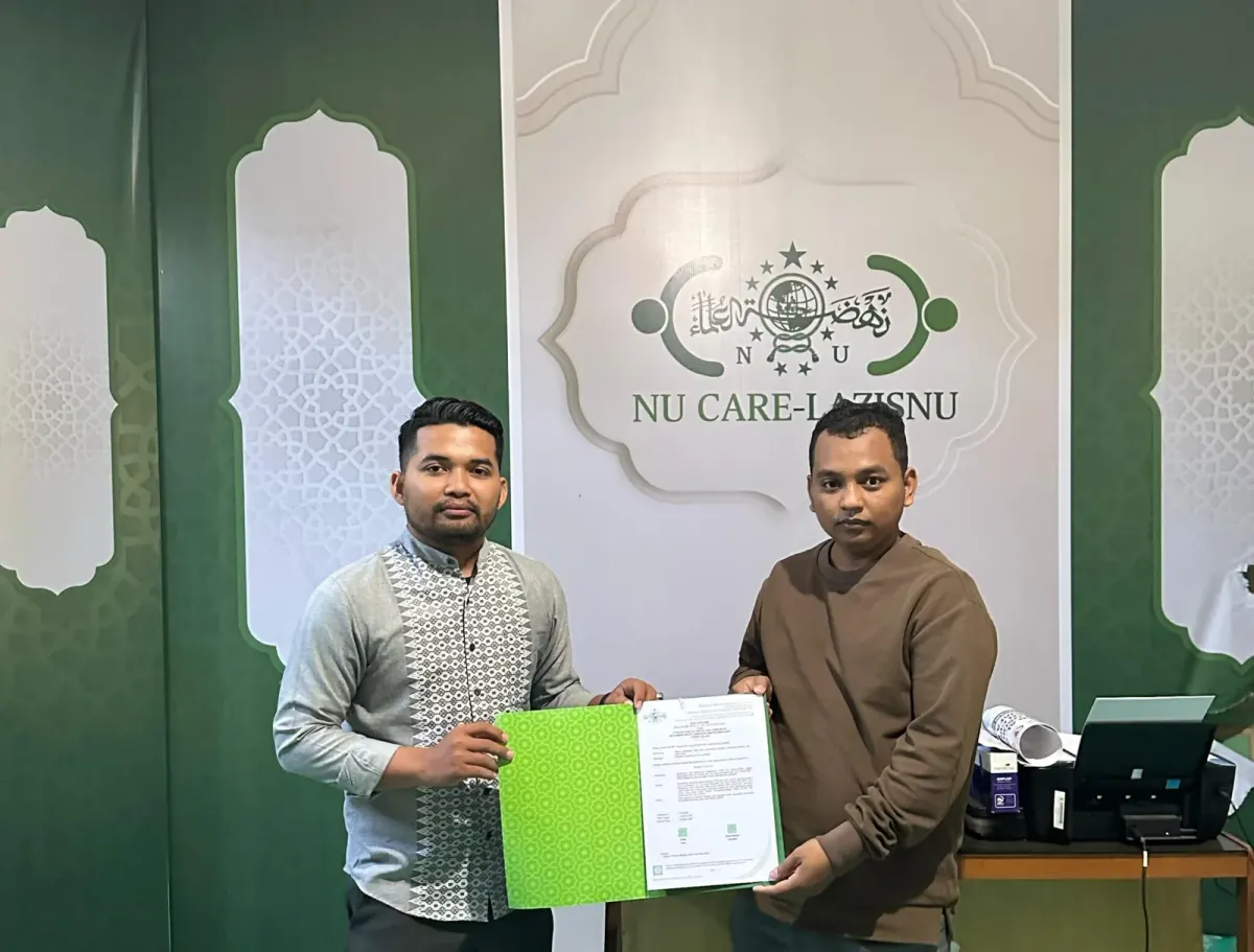 NU Care-LAZISNU PWNU Kalbar Serahkan SK Pengelola JPZIS NU Care LAZISNU Masjid Ma’ashabirin Periode 2025-2028