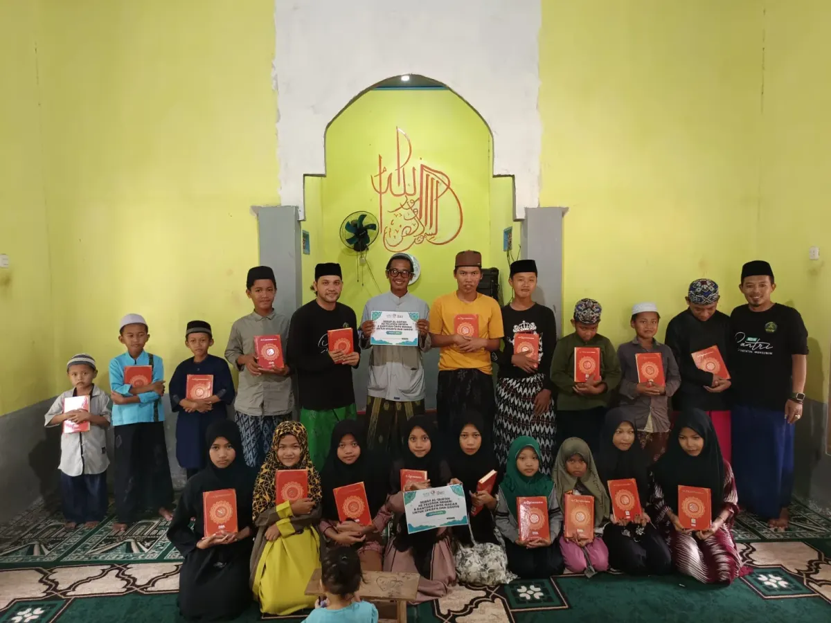 NU Care-LAZISNU PWNU Kalimantan Barat dan MTT Regional Kalimantan Sinergi Sebarkan Al-Qur’an ke Pelosok Negeri di Mempawah