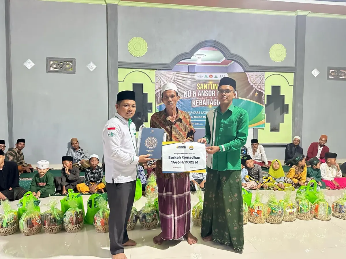 NU Care-LAZISNU PWNU Kalimantan Barat Salurkan Mushaf Al-Qur’an Bersama BPKH RI di Masjid Al-Ittihadiyah Kubu Raya